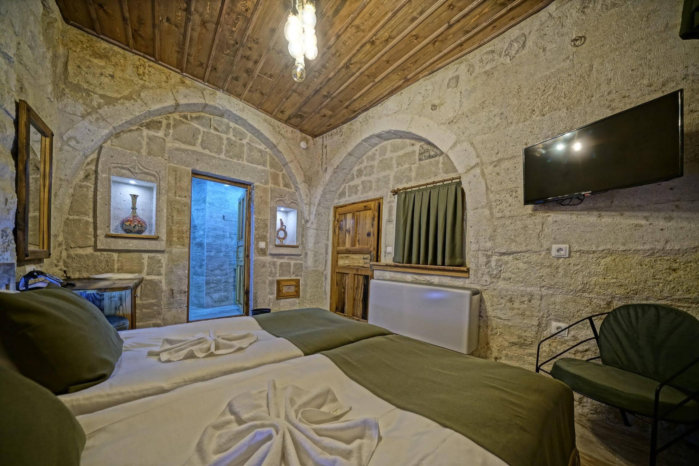 Vigneron Cave Hotel เนฟซิเฮียร์ ภายนอก รูปภาพ