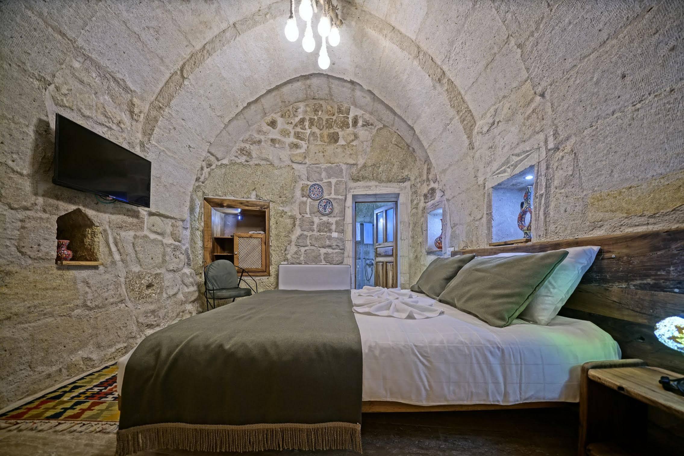 Vigneron Cave Hotel เนฟซิเฮียร์ ภายนอก รูปภาพ