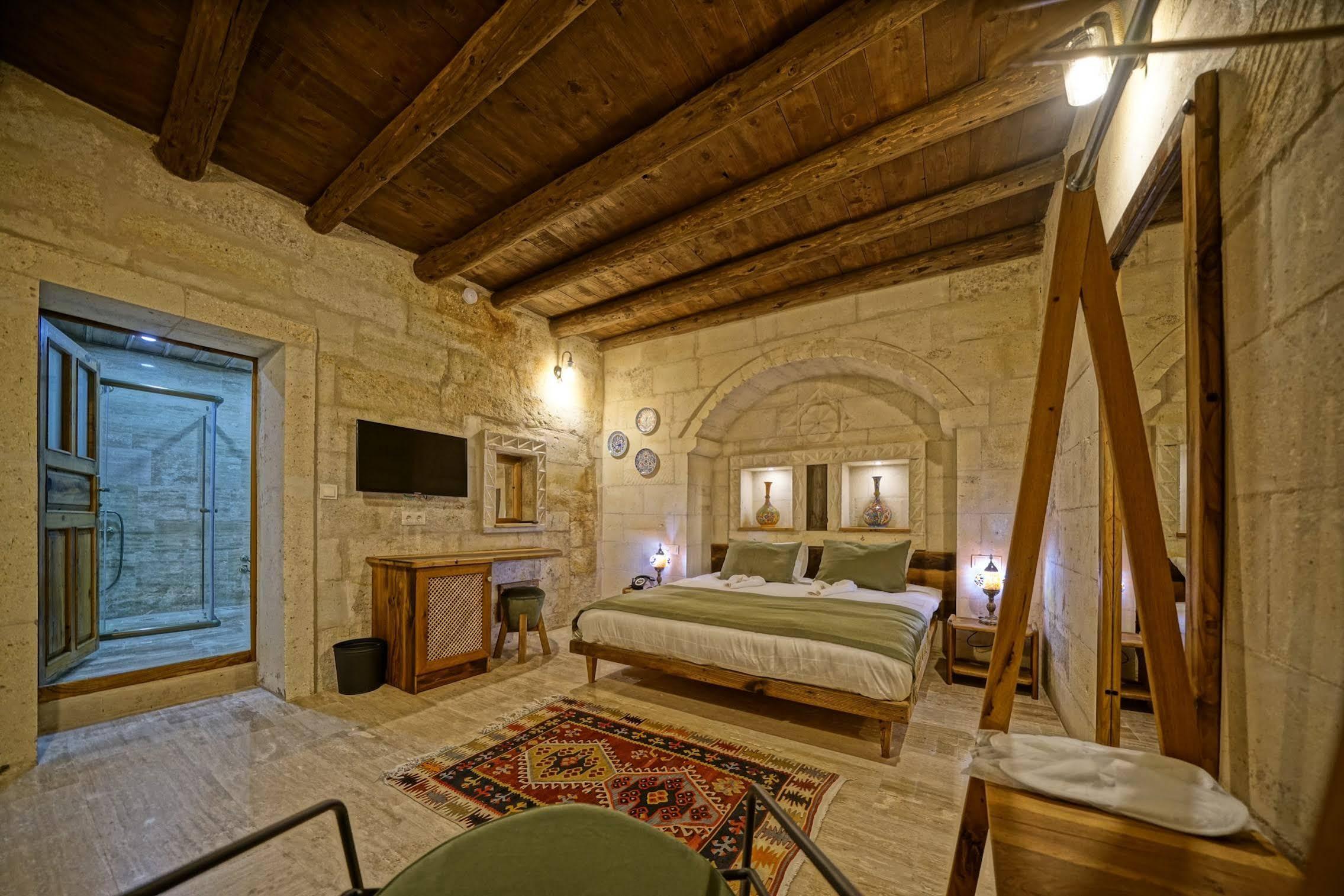Vigneron Cave Hotel เนฟซิเฮียร์ ภายนอก รูปภาพ