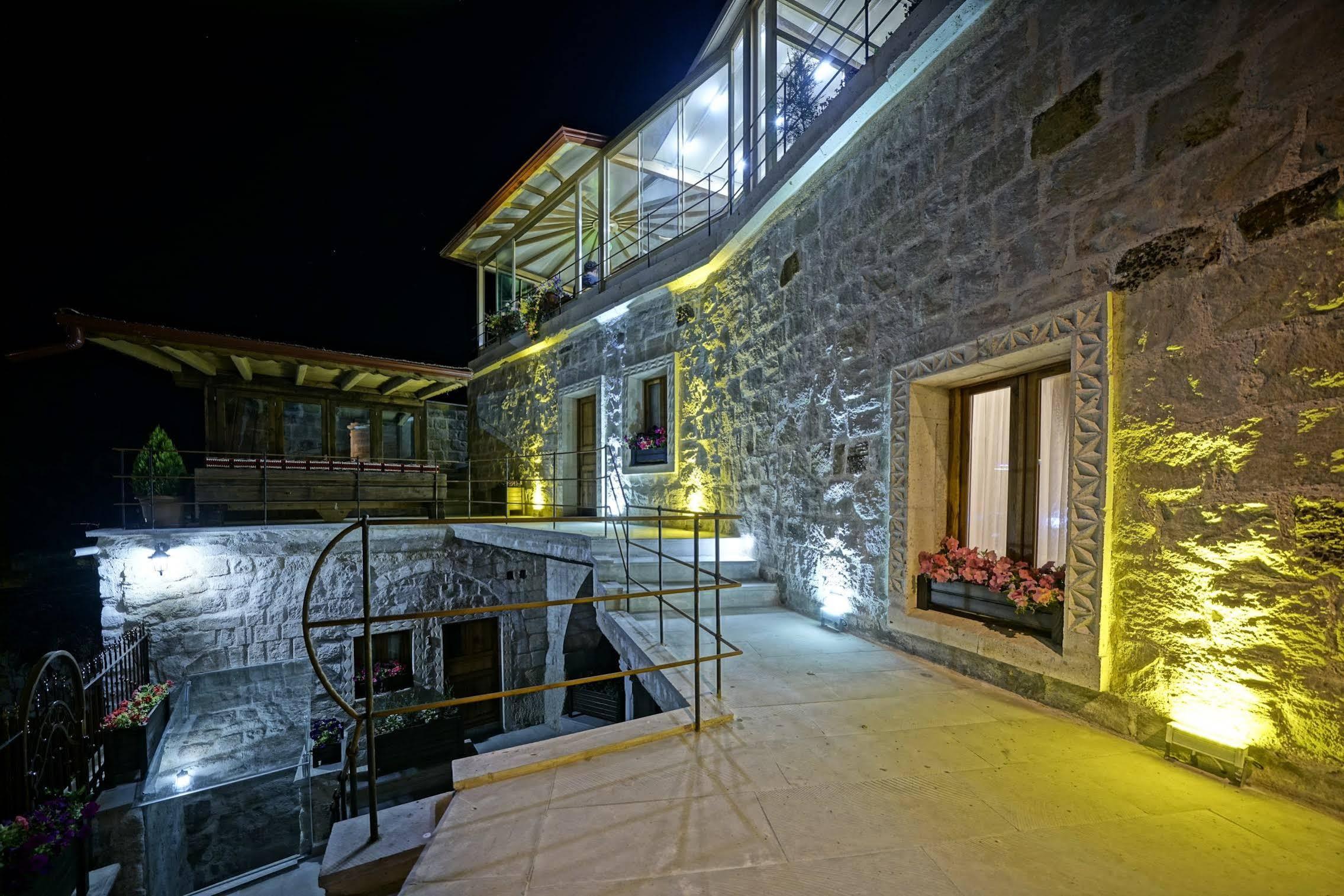 Vigneron Cave Hotel เนฟซิเฮียร์ ภายนอก รูปภาพ